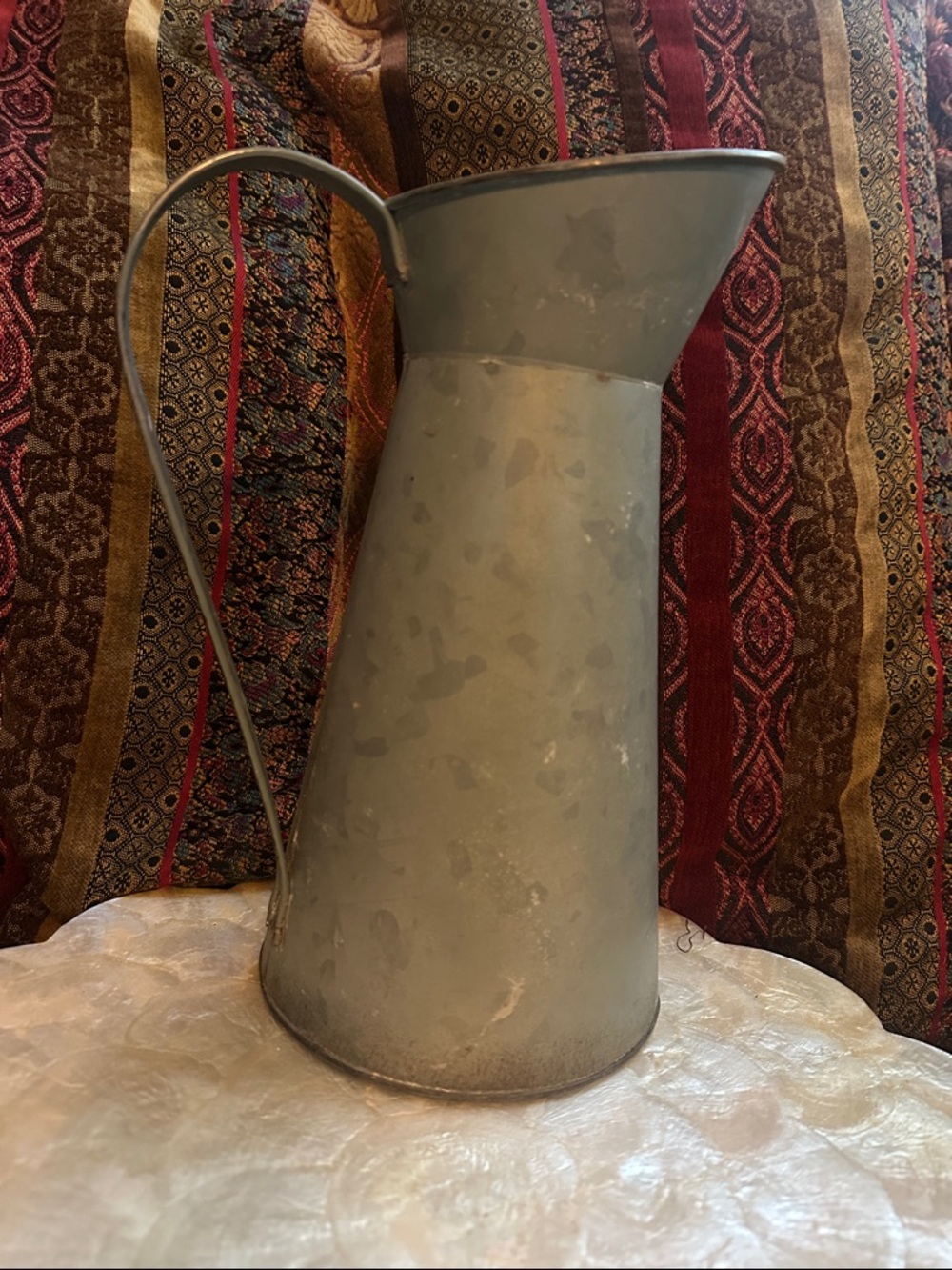 Shabby Chic Galvanized Metal Watering Can/ Vase with Embossed French Logo - Picture 4 of 6